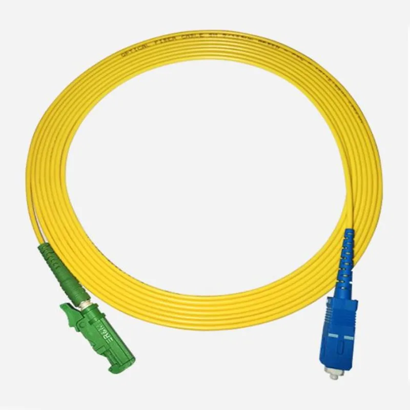 3 mm ronde kabel E2000/APC- SC/UPC-lappies